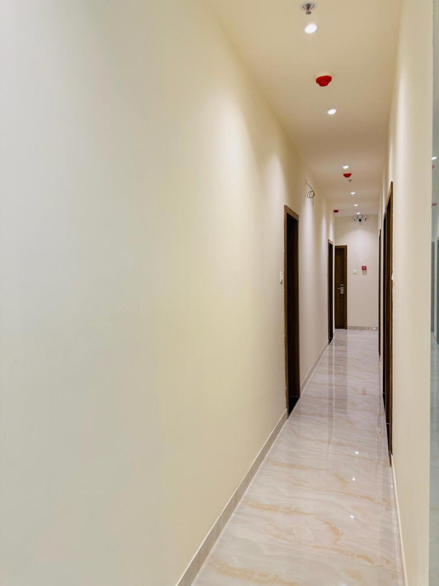 מומביי Hotel Bellamont מראה חיצוני תמונה