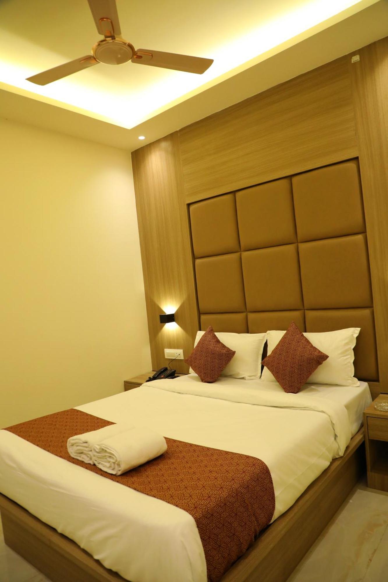 מומביי Hotel Bellamont מראה חיצוני תמונה